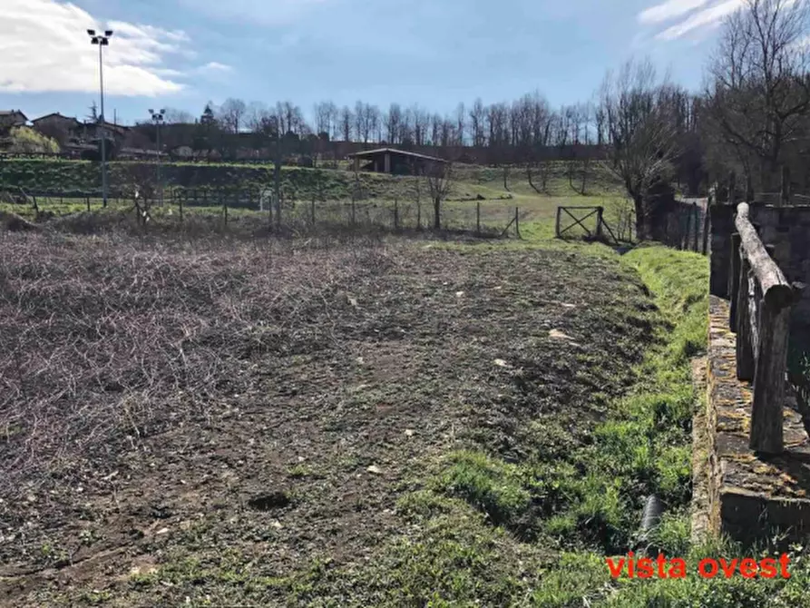 Immagine 2 di Terreno agricolo in vendita  in Località Rezzanello a Gazzola