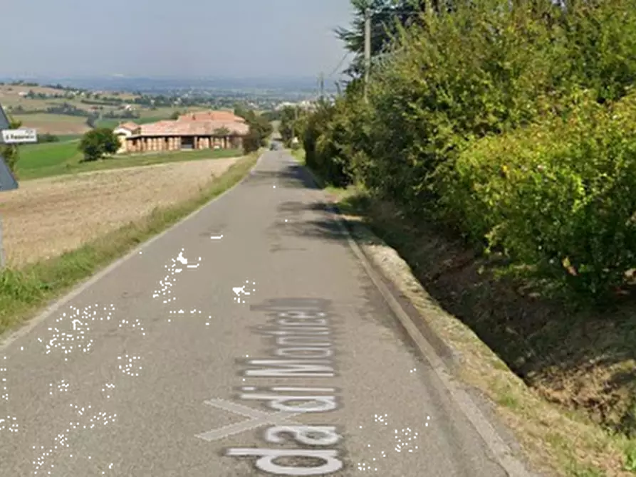 Immagine 5 di Terreno agricolo in vendita  in Località Rezzanello a Gazzola