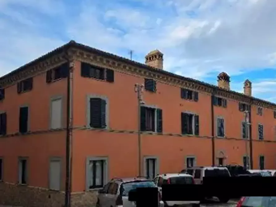 Immagine 1 di Appartamento in vendita  in Piazzale Cairoli a Montelupone