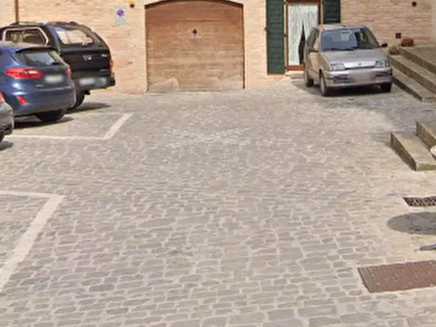 Immagine 14 di Appartamento in vendita  in Piazzale Cairoli a Montelupone