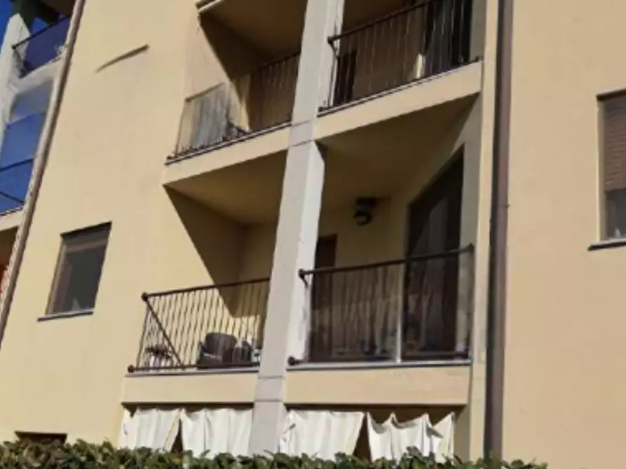 Immagine 3 di Appartamento in vendita  in Via Degli Alpini  a Carpenedolo