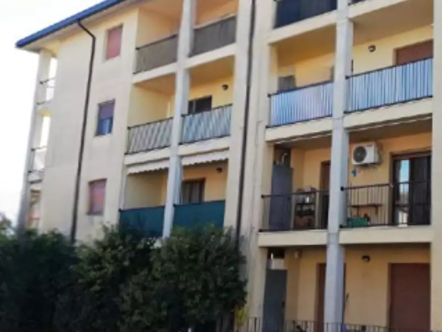 Immagine 17 di Appartamento in vendita  in Via Degli Alpini  a Carpenedolo