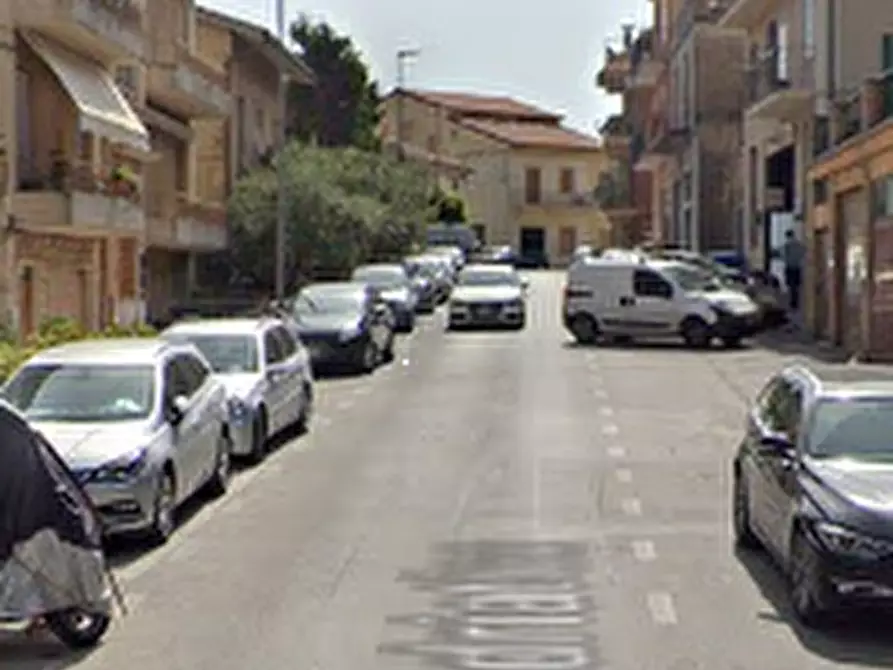 Immagine 9 di Porzione di casa in vendita  in Viale Adriatico  a Recanati