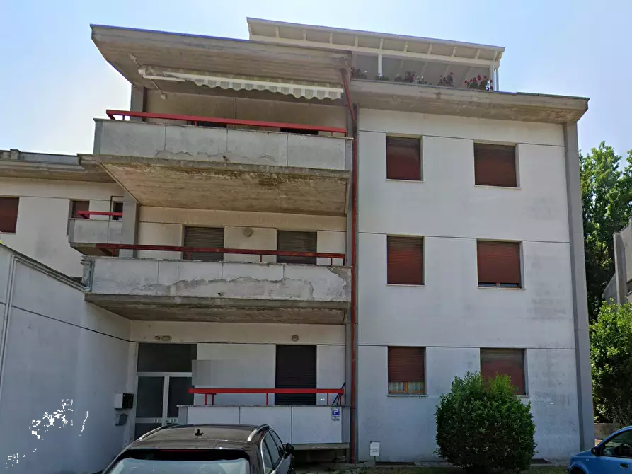 Immagine 5 di Appartamento in vendita  in Via Alcide De Gasperi a Matelica