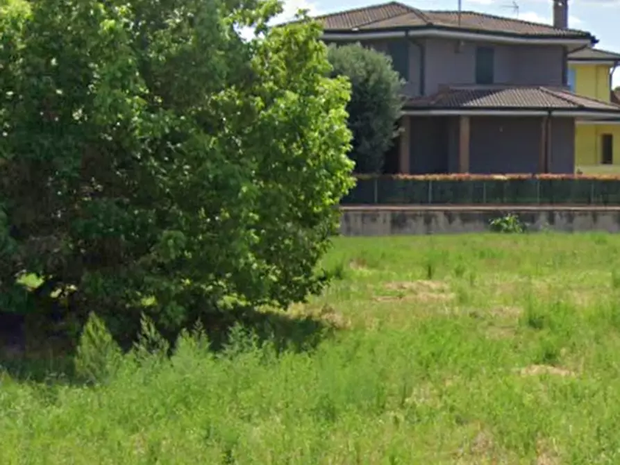 Immagine 4 di Terreno edificabile in vendita  in Via Giuseppe Ungaretti a Curtatone
