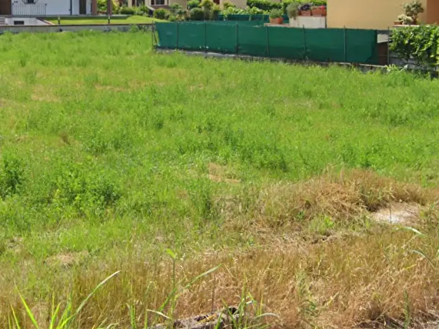 Immagine 5 di Terreno edificabile in vendita  in Via Giuseppe Ungaretti a Curtatone