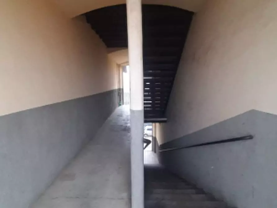 Immagine 10 di Appartamento in vendita  in Piazza XXIV Maggio a Cassolnovo