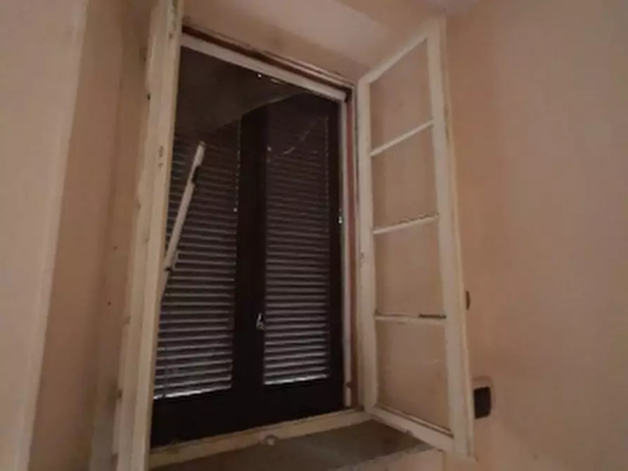 Immagine 14 di Appartamento in vendita  in Piazza XXIV Maggio a Cassolnovo