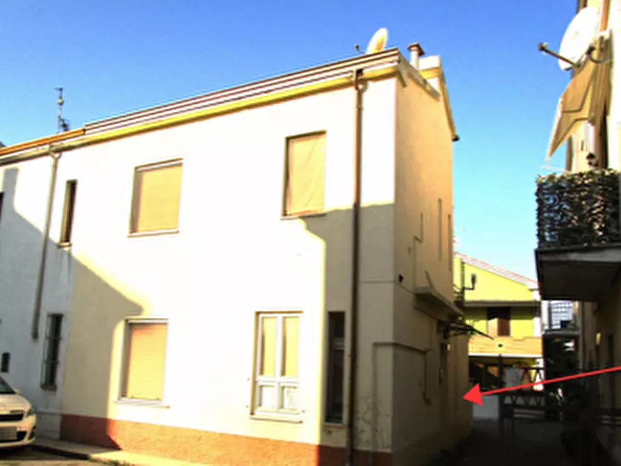 Immagine 2 di Casa indipendente in vendita  in Via Vitellio a Viadana