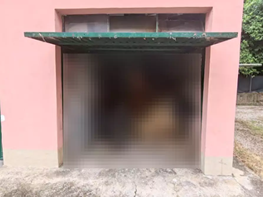 Immagine 10 di Appartamento in vendita  in Str. Mantovanella a Mantova