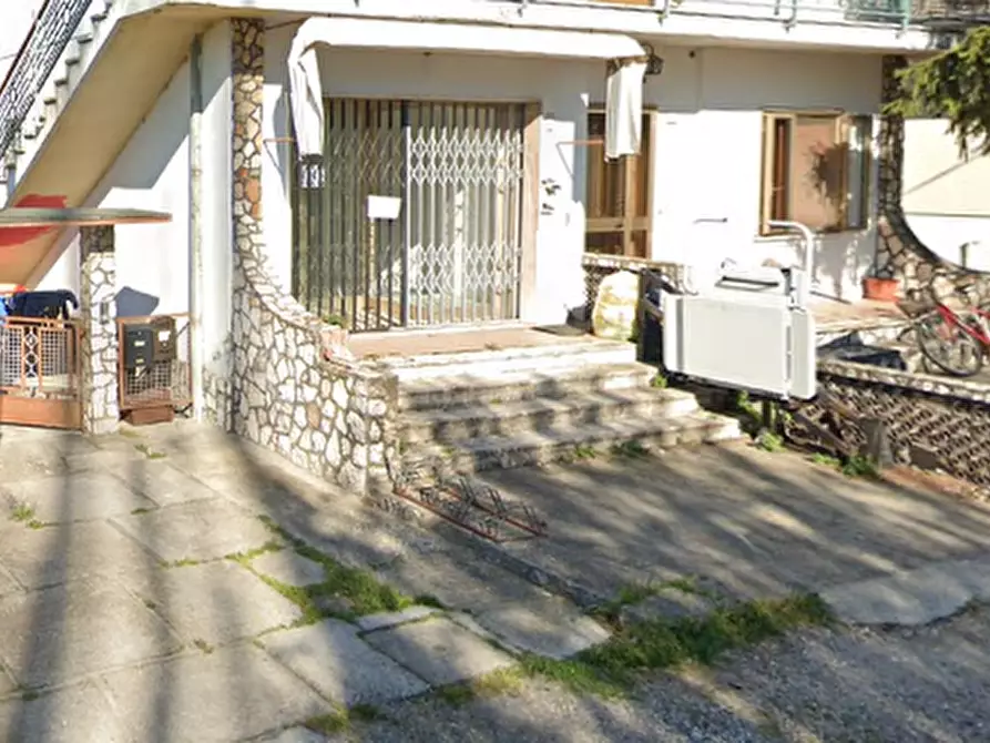 Immagine 7 di Negozio in vendita  in Via Papa Giovanni XXIII a Suzzara