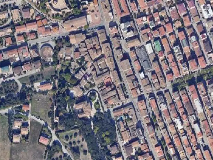 Immagine 2 di Garage in vendita  in Via Giordano Bruno a Sant'elpidio A Mare