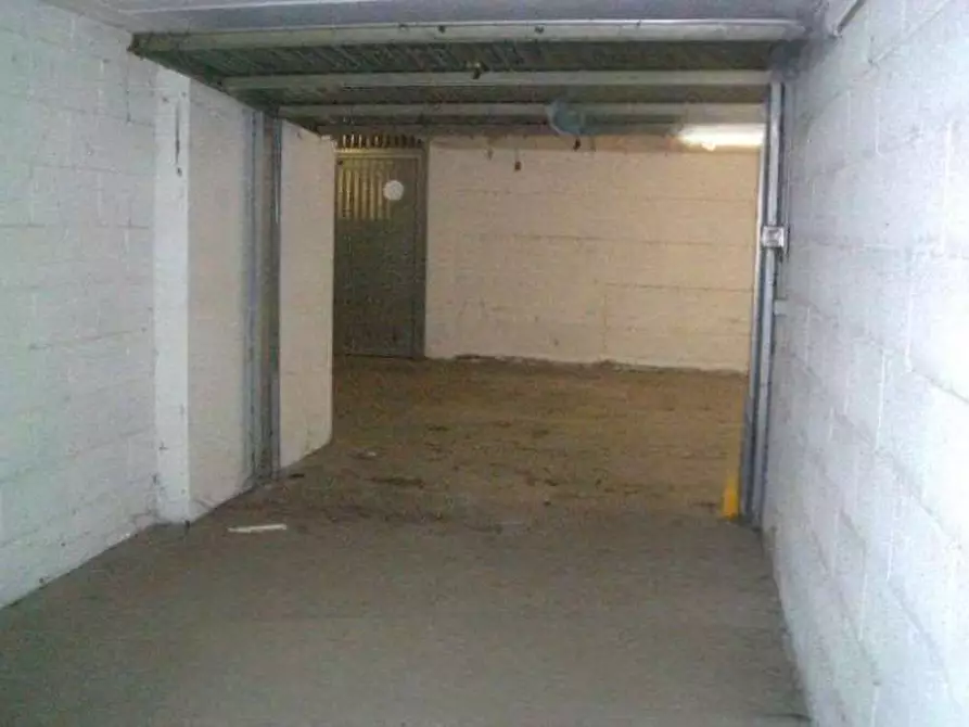 Immagine 14 di Appartamento in vendita  in Via Riola Sardo a Roma