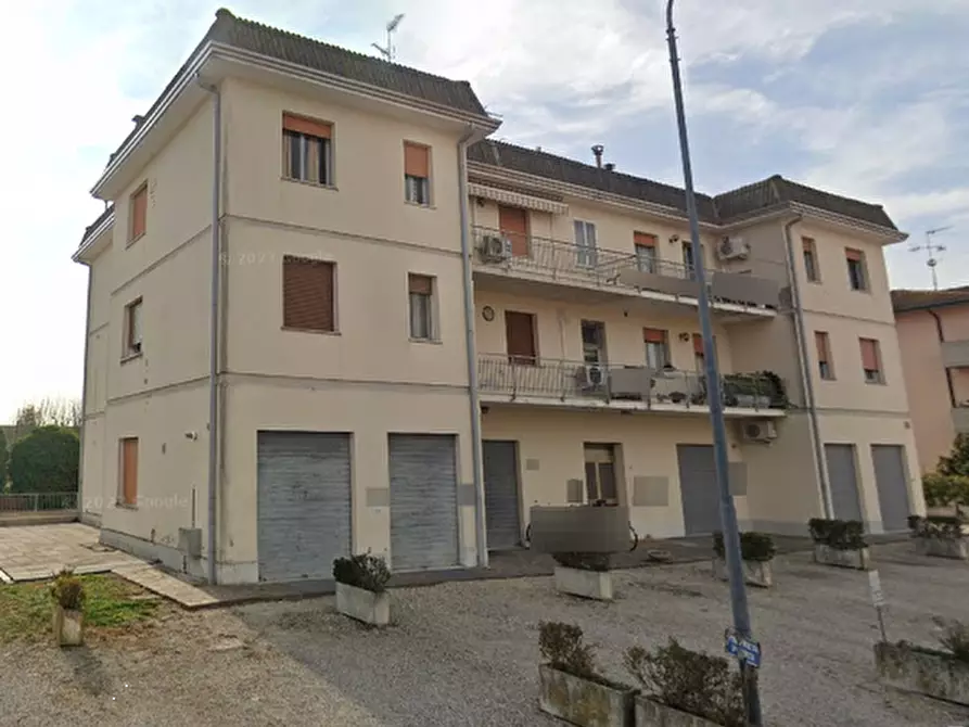 Immagine 2 di Appartamento in vendita  in Via 1º maggio a Terre Del Reno