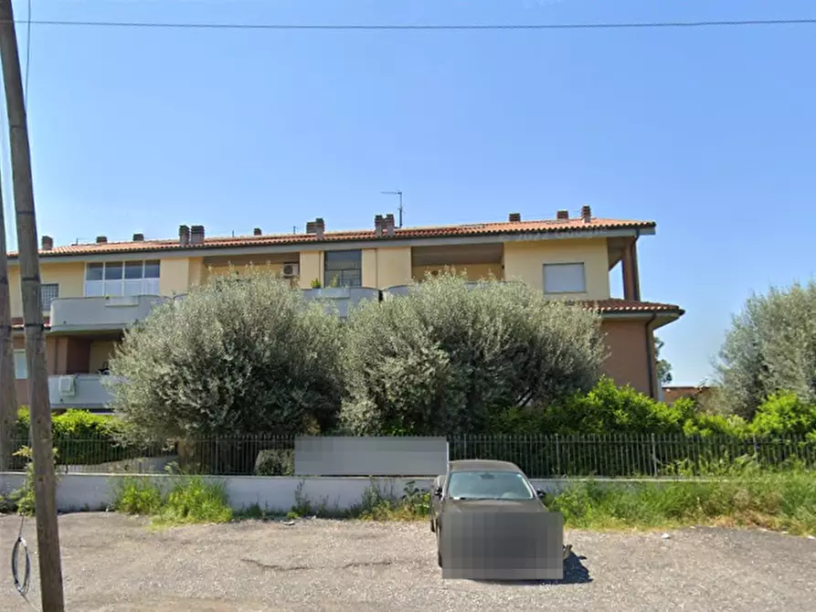 Immagine 2 di Appartamento in vendita  in Via Riola Sardo a Roma
