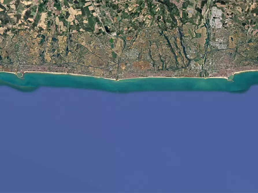 Immagine 15 di Negozio in vendita  in Via Faleria  a Porto Sant'elpidio