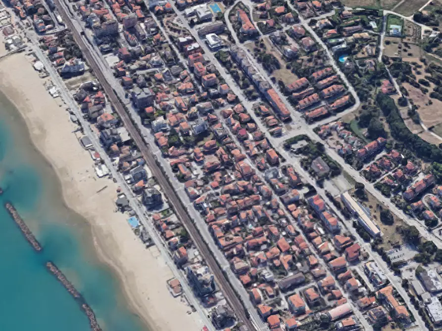 Immagine 15 di Appartamento in vendita  in Via Antonio Vivaldi a Civitanova Marche