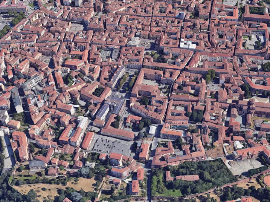 Immagine 7 di Appartamento in vendita  in Via Giovanni Giobert a Asti