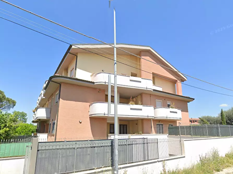 Immagine 10 di Appartamento in vendita  in Via Riola Sardo a Roma