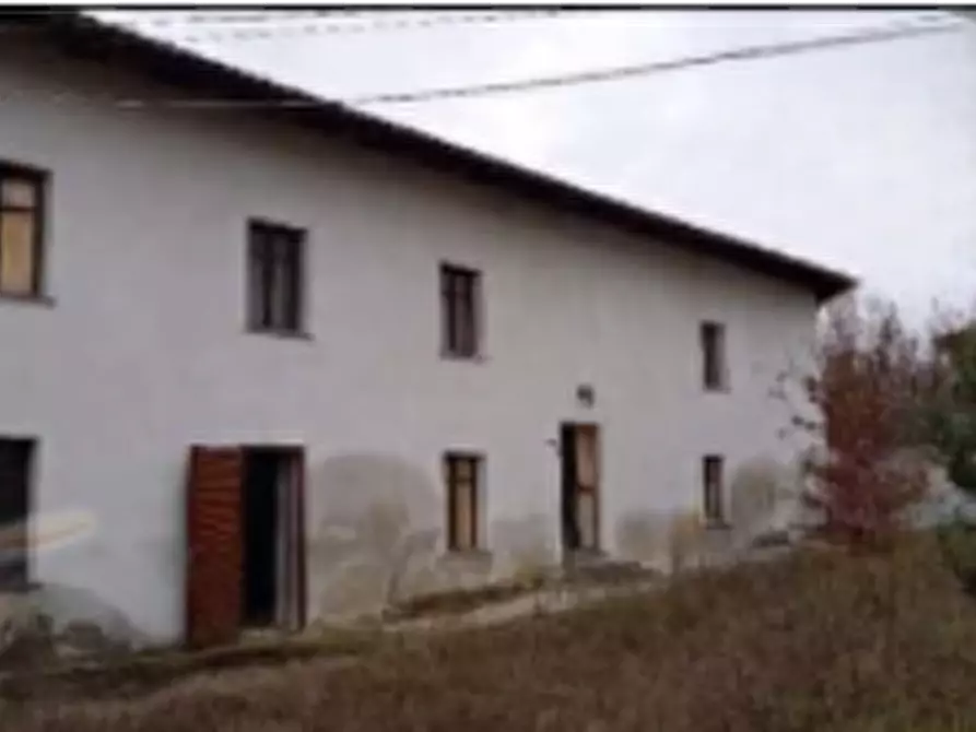 Immagine 4 di Casa indipendente in vendita  in Via Rivella a Castagnole Delle Lanze