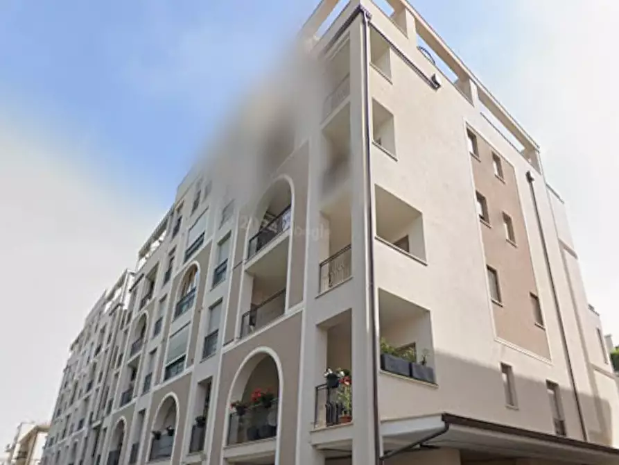 Immagine 3 di Appartamento in vendita  in Corso Garibaldi a Civitanova Marche