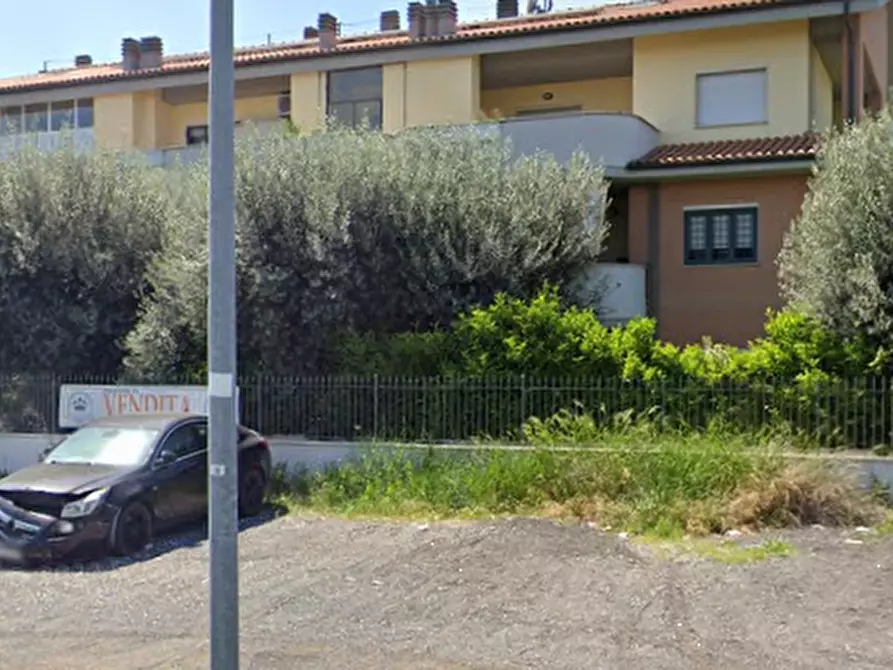 Immagine 8 di Appartamento in vendita  in Via Riola Sardo a Roma