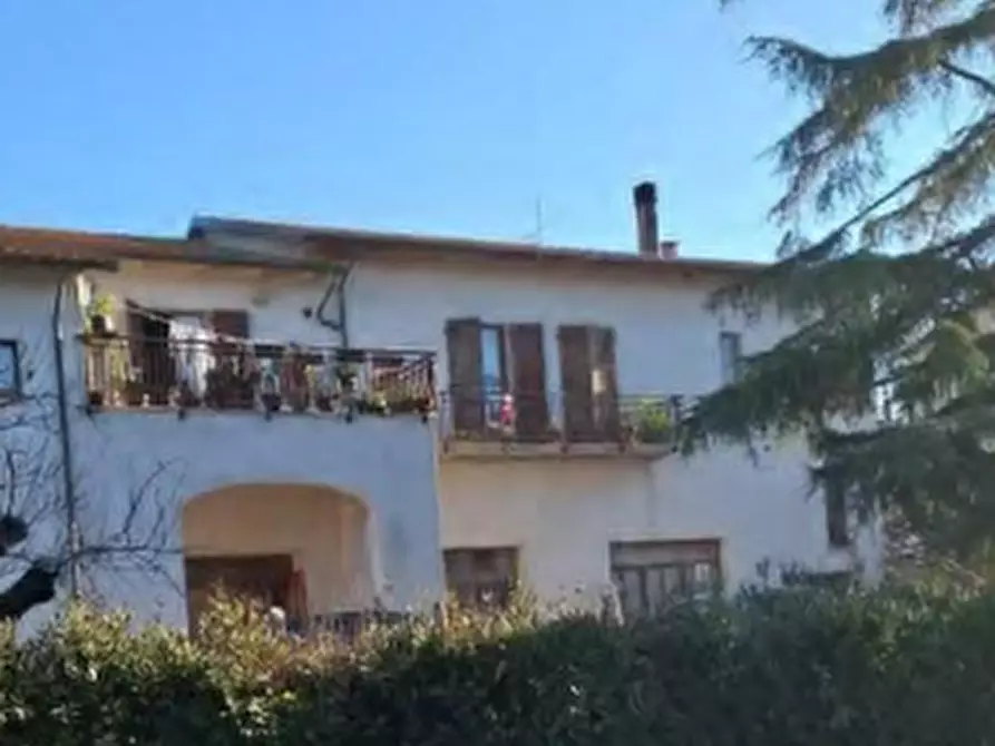 Immagine 1 di Porzione di casa in vendita  in Vocabolo Peschiera  a Paciano