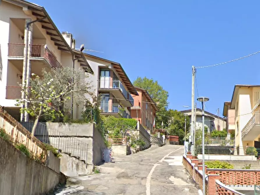 Immagine 15 di Appartamento in vendita  in Via delle Mimose a Perugia