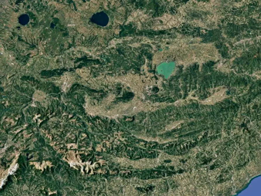 Immagine 24 di Appartamento in vendita  in Via delle Mimose a Perugia