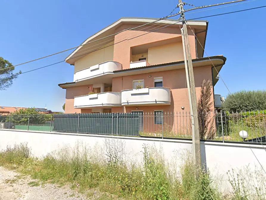 Immagine 8 di Appartamento in vendita  in Via Riola Sardo a Roma