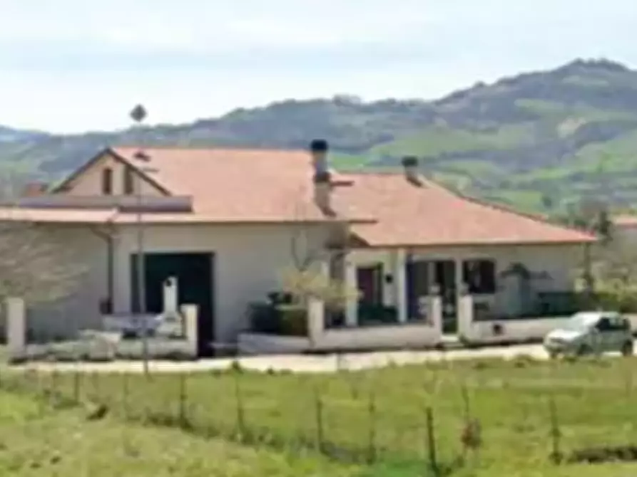 Immagine 2 di Casa indipendente in vendita  in Via Fratelli Filippetti a Gualdo Tadino