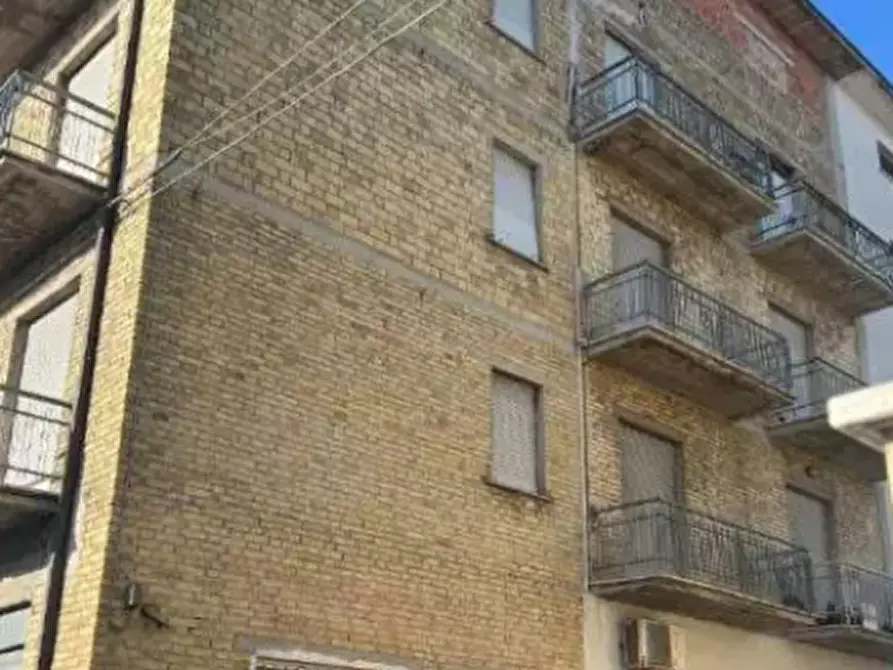 Immagine 3 di Appartamento in vendita  in Via Fratelli Bandiera  a Civitanova Marche