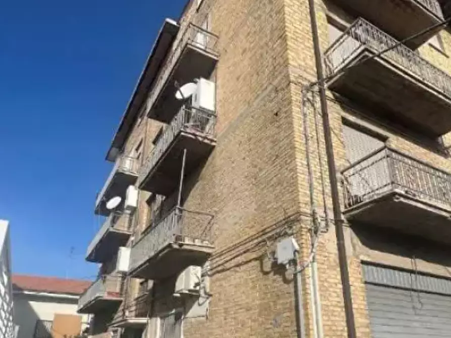 Immagine 3 di Appartamento in vendita  in Via Fratelli Bandiera  a Civitanova Marche