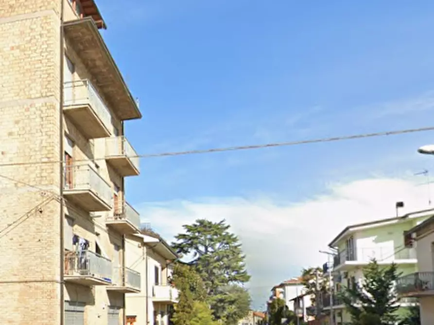 Immagine 10 di Appartamento in vendita  in Via Fratelli Bandiera  a Civitanova Marche