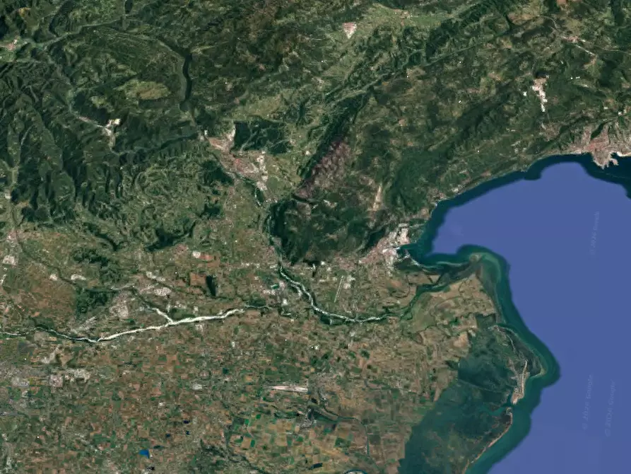 Immagine 15 di Appartamento in vendita  in Via A. Bergamas a Gradisca D'isonzo