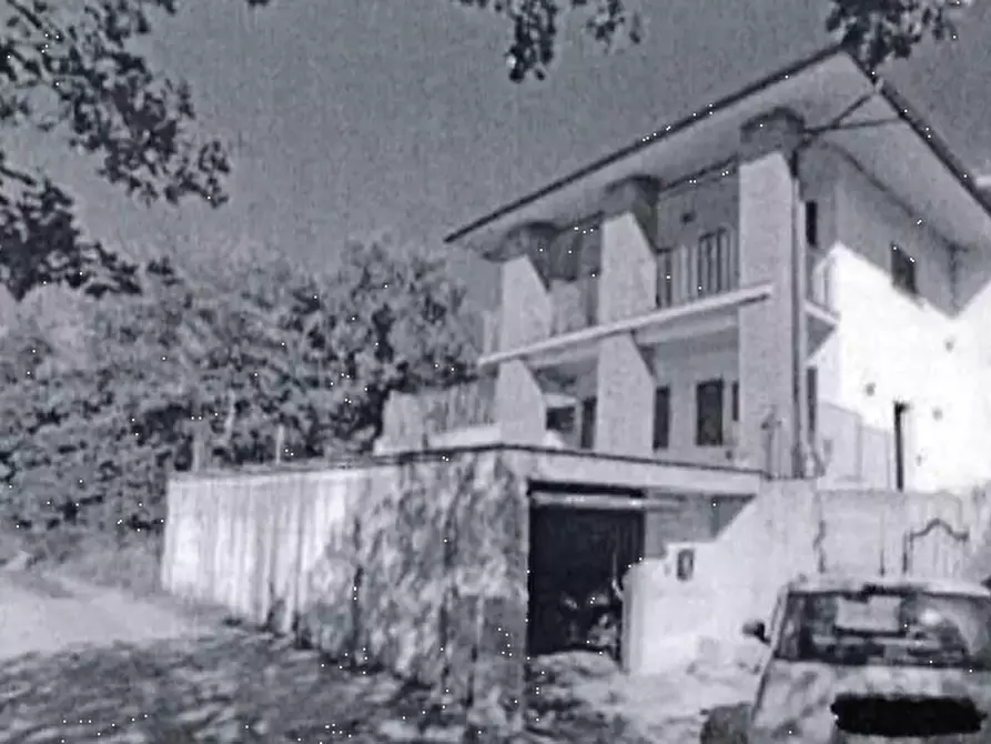 Immagine 4 di Villa in vendita  in Strada Ludovico Ariosto  a Magione