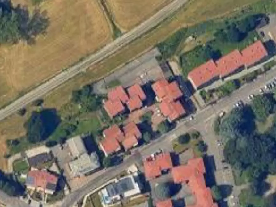 Immagine 15 di Appartamento in vendita  in Via del Castano a Besana In Brianza