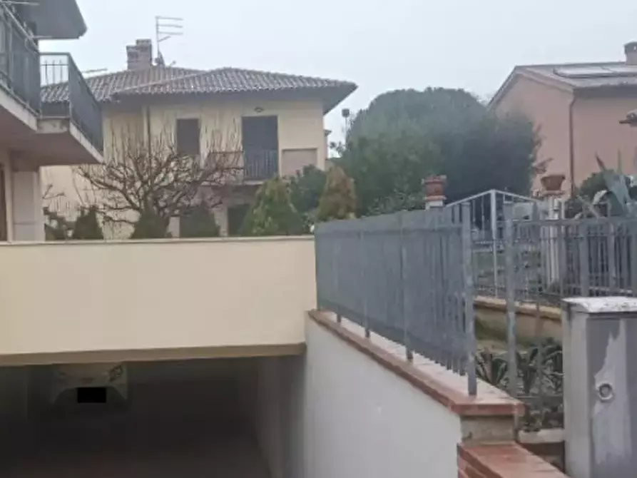 Immagine 11 di Appartamento in vendita  in Via Ignazio Sione a Castiglione Del Lago