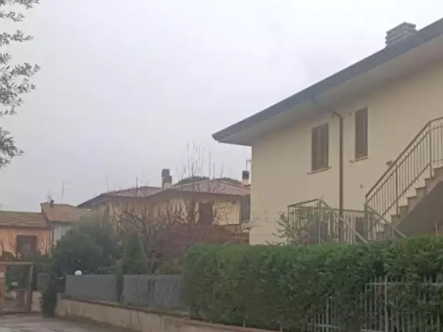 Immagine 13 di Appartamento in vendita  in Via Ignazio Sione a Castiglione Del Lago