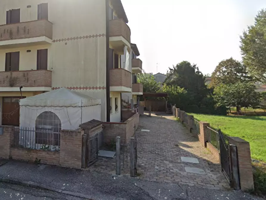 Immagine 4 di Villetta a schiera in vendita  in Via Lelio basso a Argenta