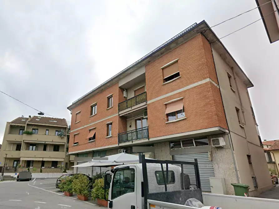 Immagine 6 di Appartamento in vendita  in Piazza Beretta  a Sulbiate