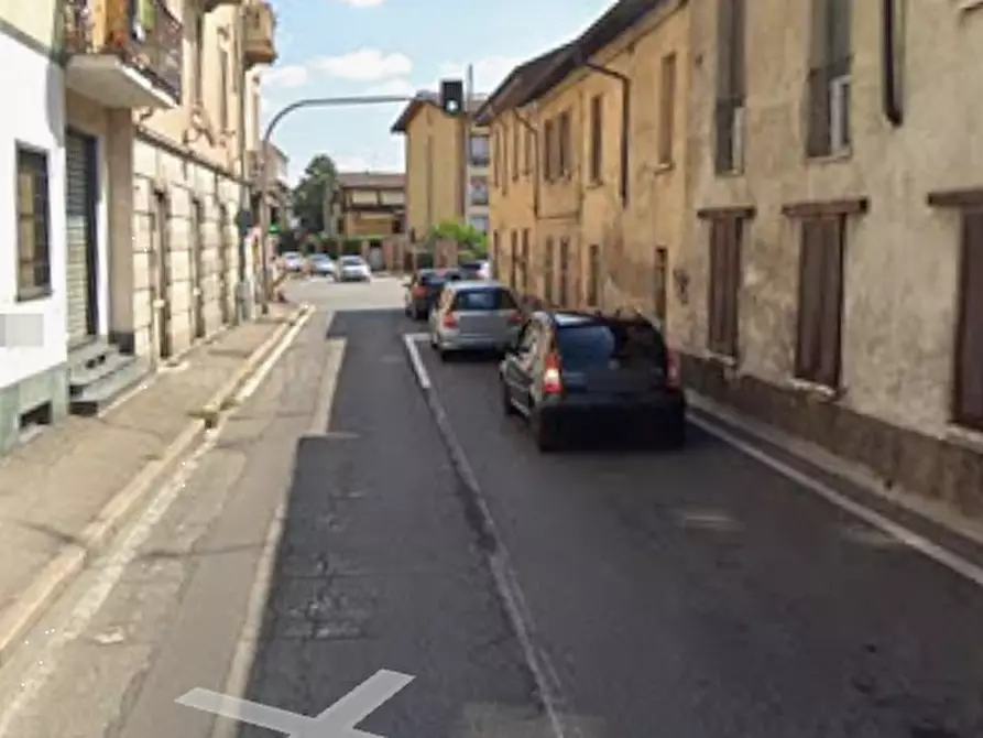 Immagine 4 di Garage in vendita  in Via per Monza a Cologno Monzese