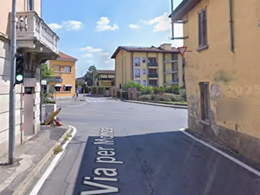 Immagine 5 di Garage in vendita  in Via per Monza a Cologno Monzese