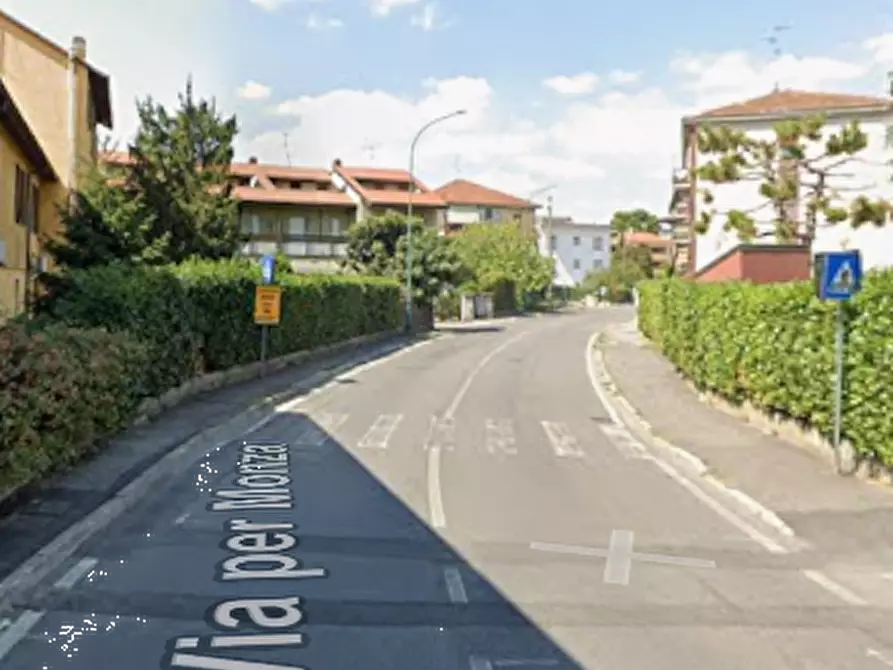 Immagine 6 di Garage in vendita  in Via per Monza a Cologno Monzese