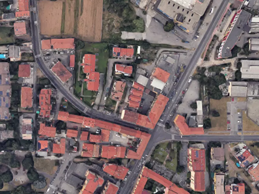 Immagine 8 di Garage in vendita  in Via per Monza a Cologno Monzese