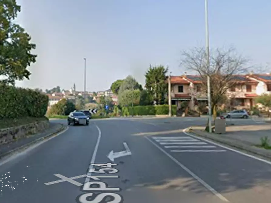 Immagine 13 di Appartamento in vendita  in Via Giovanni Cimabue a Besana In Brianza