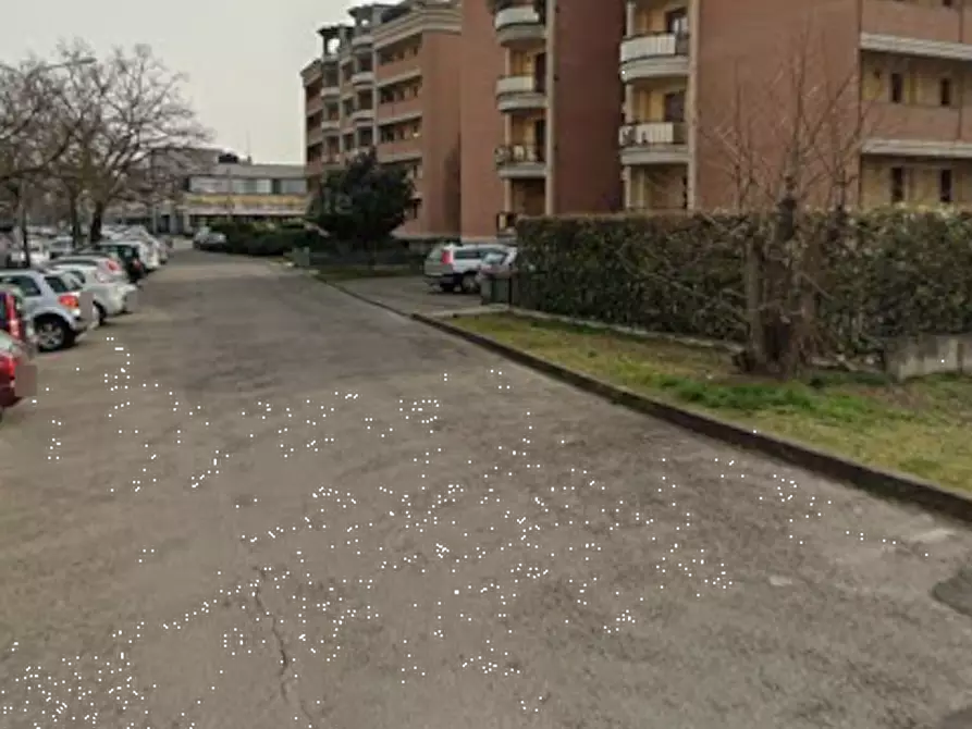 Immagine 7 di Garage in vendita  in Via J.F. Kennedy a Reggio Nell'emilia