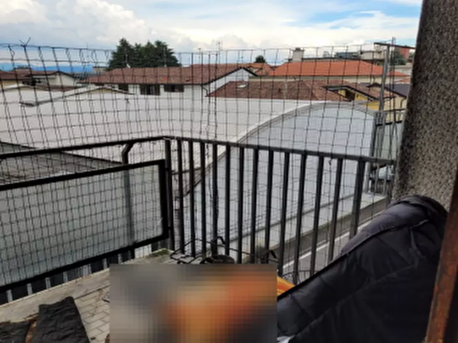 Immagine 3 di Appartamento in vendita  in Via Cesare Battisti a Mariano Comense