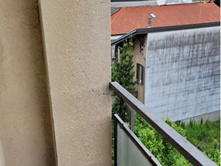 Immagine 4 di Appartamento in vendita  in Via Cesare Battisti a Mariano Comense