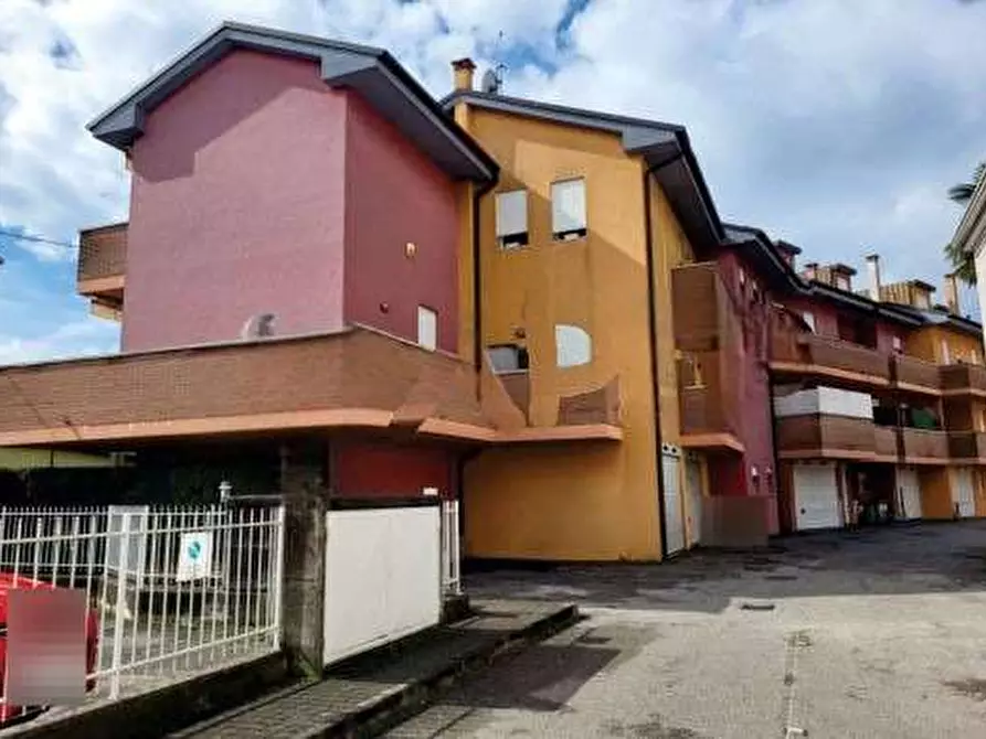 Immagine 2 di Porzione di casa in vendita  in Via Don Bosco a Selvazzano Dentro